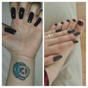 Mãos e pés dessa vez. Demorou pra burro... kkk