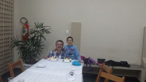 Aniversariantes reunidos para os parabéns!