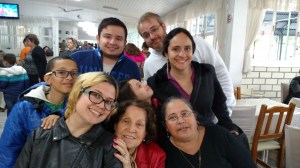 No colo da vovó Santa.